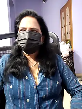 mallu-lover online show from 09/15/25, 04:07