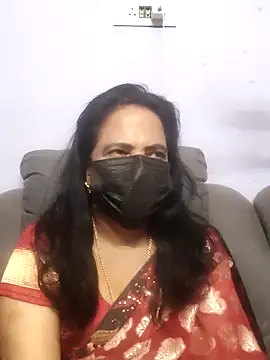 mallu-lover online show from 09/26/25, 11:36