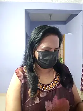 mallu-lover online show from 09/29/25, 01:11