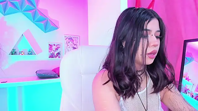 Snapshot of pinkk_deemon chatting on 09/16/25, 01:12 pinkk deemon online show from 09/16/25, 01:12