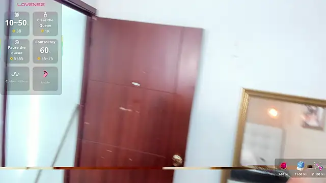 Miladiosa online show from 09/18/25, 11:56