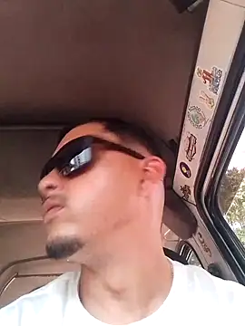 Snapshot of Deza-10 chatting on 12/04/25, 04:05 Deza-10 online show from 12/04/25, 04:05