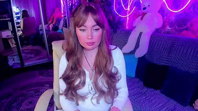 Ninaabyanka online show from 11/08/25, 08:29