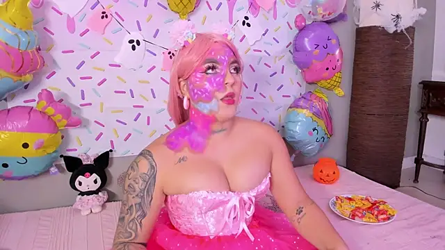 melody blossom  online show from 10/31/25, 09:27