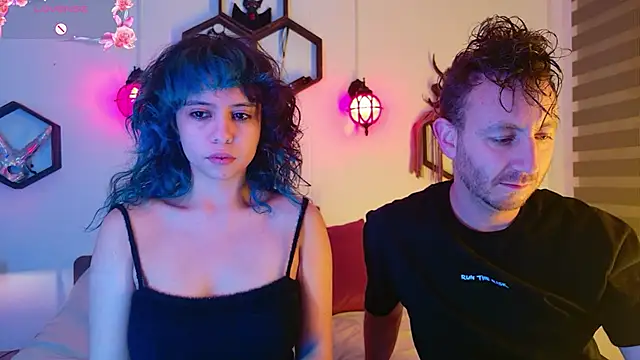 Snapshot of midnight_raw chatting on 11/09/25, 03:05 midnight raw online show from 11/09/25, 03:05