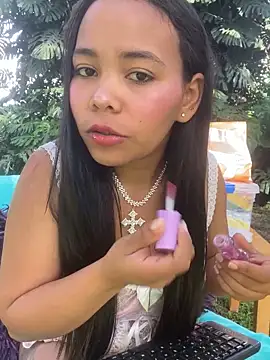 SophiaGuzman online show from 11/28/25, 01:58