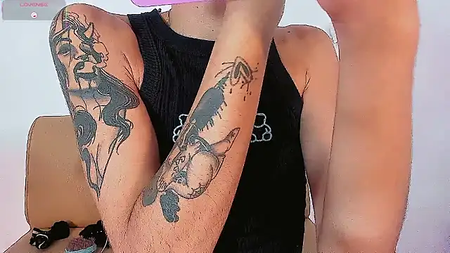 Snapshot of Prince_Lihan chatting on 01/09/26, 06:42 Prince Lihan online show from 01/09/26, 06:42