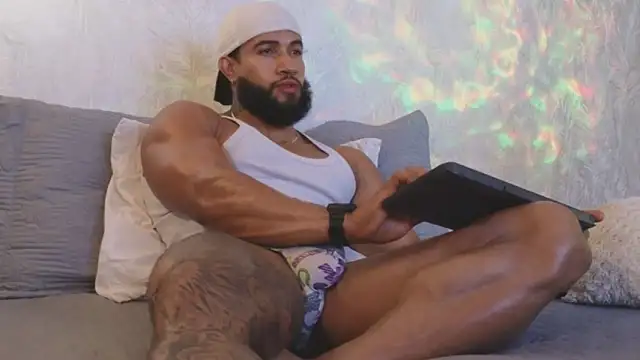 Osher Cox online show from 04/10/26, 01:11