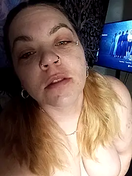 Snapshot of NastyNicole247 chatting on 04/19/26, 03:50 NastyNicole247 online show from 04/19/26, 03:50