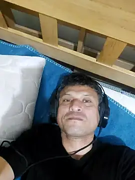 luislimafuego online show from 10/27/25, 06:17