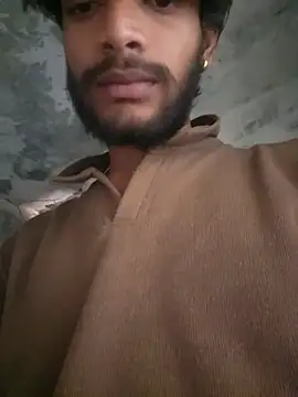 yashuuuu021 online show from 03/03/26, 07:58