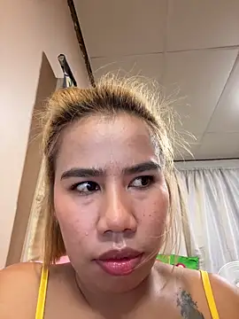 Kath C online show from 09/29/25, 02:27