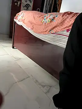 Snapshot of NoddingScorpion chatting on 10/06/25, 12:02 NoddingScorpion online show from 10/06/25, 12:02