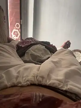 Snapshot of NoddingScorpion chatting on 02/08/26, 09:02 NoddingScorpion online show from 02/08/26, 09:02