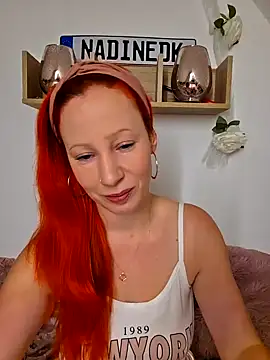 Snapshot of Nadinedk chatting on 10/01/25, 06:41 Nadinedk online show from 10/01/25, 06:41