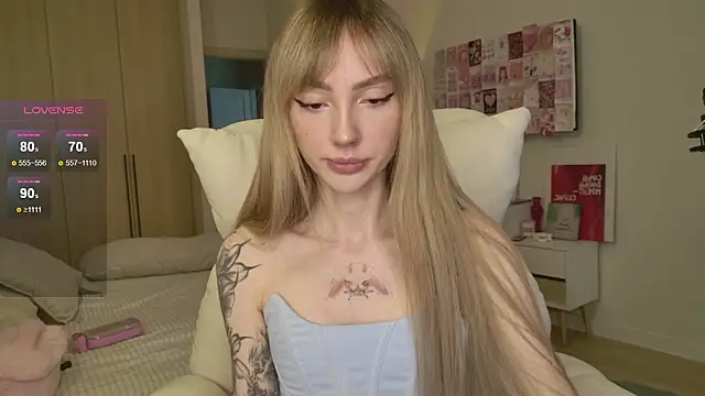 Lunainnk online show from 02/05/26, 04:50