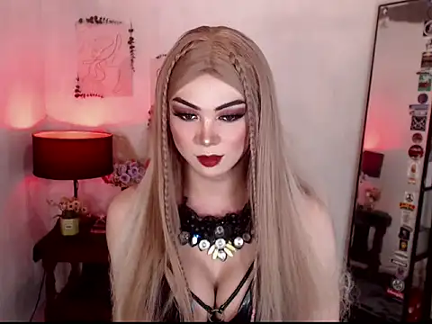 Hugecock shantall online show from 11/08/25, 08:18