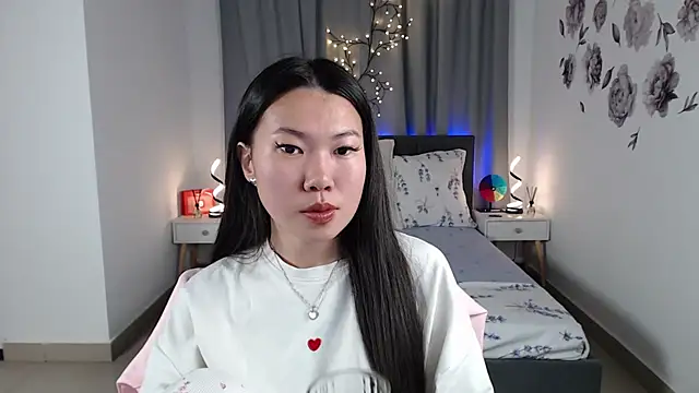 LunaPurrr online show from 09/14/25, 01:21