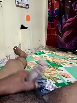 Tamilpayan09876 online show from 04/14/26, 02:12