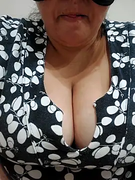 evli ateslicift online show from 09/27/25, 07:30