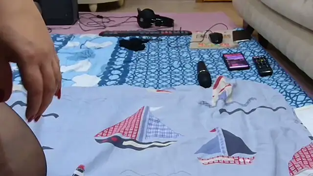 evli ateslicift online show from 10/28/25, 10:45