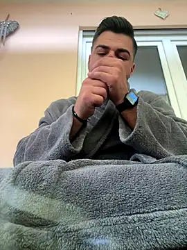 imooLoov online show from 10/23/25, 07:29