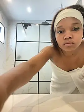 BaddestAss22 online show from 09/28/25, 09:03