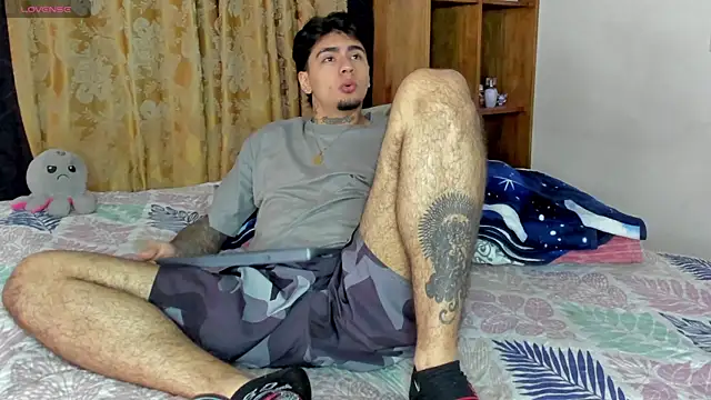 JamesDeker online show from 01/07/26, 01:35