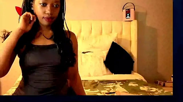 MistressAphrodite online show from 02/17/26, 06:36