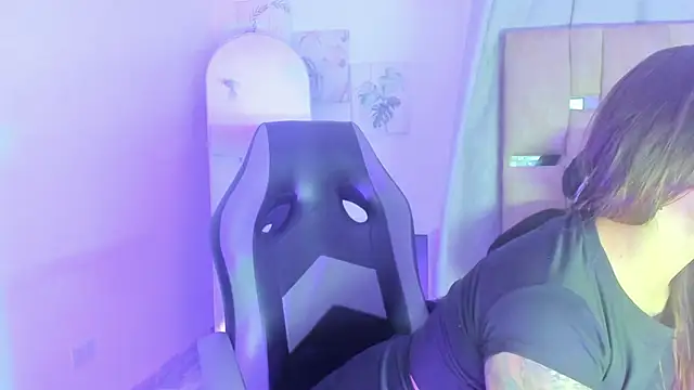 JulianaCarter online show from 09/23/25, 07:50