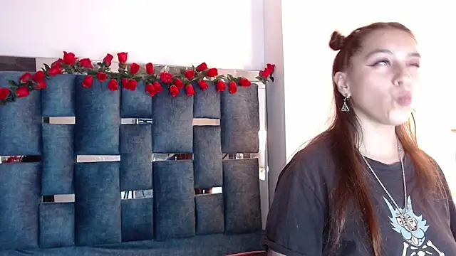 JulianaCarter online show from 10/07/25, 05:32