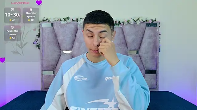 lana and liam  online show from 11/14/25, 09:30