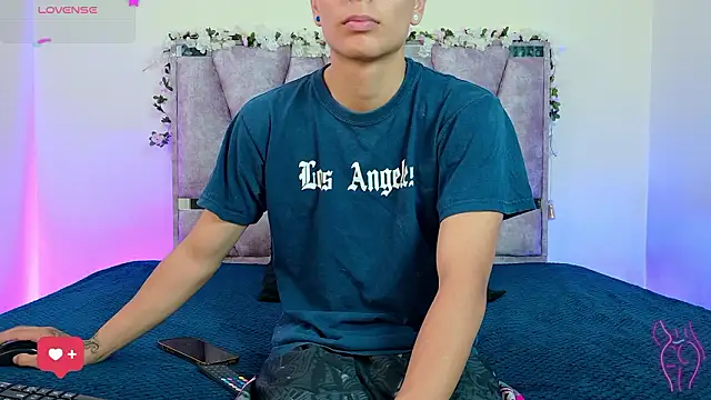 lana and liam  online show from 03/13/26, 11:17