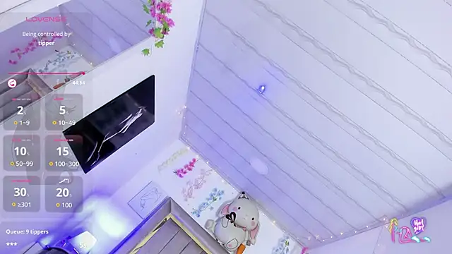 ScarlettVell online show from 04/21/26, 01:42