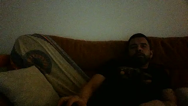 Snapshot of Feistysausage chatting on 11/06/25, 11:26 Feistysausage online show from 11/06/25, 11:26