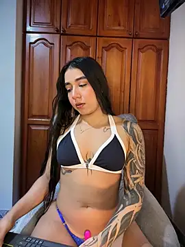 KaditaNavarro online show from 05/31/26, 02:57