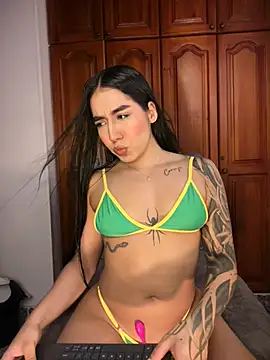 Snapshot of KaditaNavarro chatting on 07/01/26, 11:04 KaditaNavarro online show from 07/01/26, 11:04