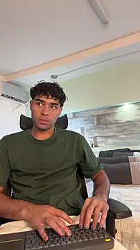 RaphaelDufort online show from 01/14/26, 04:45