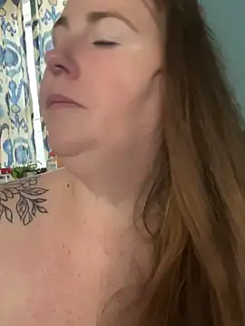 Domimommy420 online show from 09/10/25, 03:23