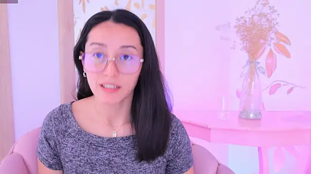 Ginevra esposito online show from 09/26/25, 01:04