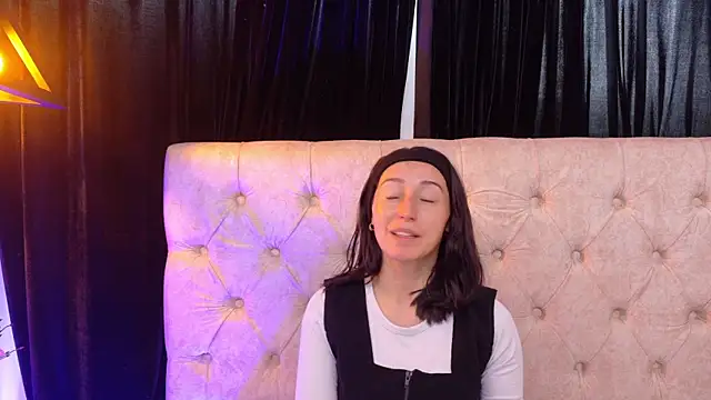 Snapshot of Ginevra_esposito chatting on 07/08/26, 07:07 Ginevra esposito online show from 07/08/26, 07:07