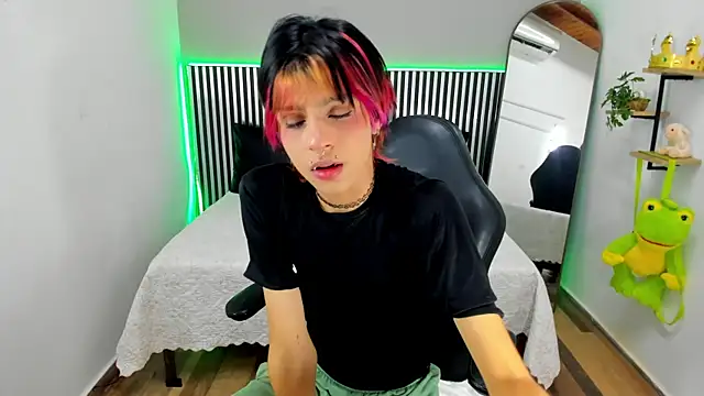 Dan Copers online show from 09/11/25, 01:55