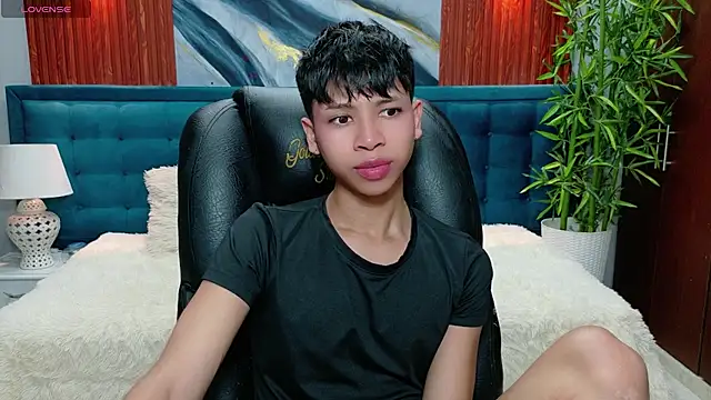 dilan 911 online show from 12/15/25, 06:34