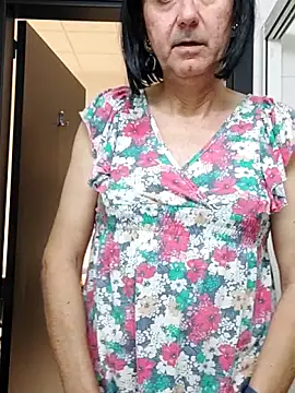 Emily de Carla online show from 12/15/25, 05:50