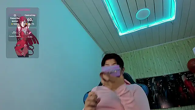 Raven Rouge  online show from 11/09/25, 01:09