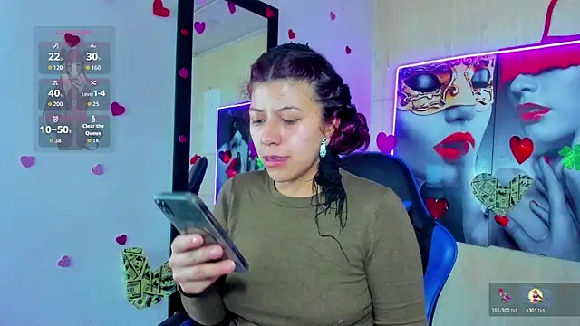 Snapshot of Raven_Rouge_ chatting on 06/30/26, 11:55 Raven Rouge online show from 06/30/26, 11:55