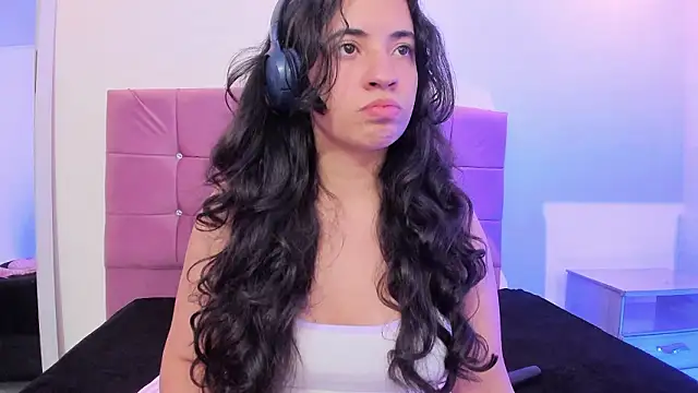 Nicol Chang online show from 01/31/26, 09:13