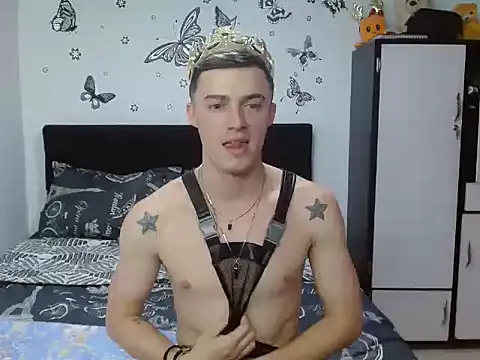 Ken bigcock77 online show from 02/18/26, 12:28