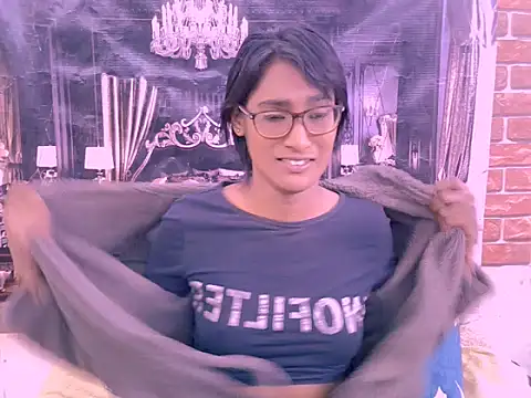 Snapshot of IndianRebel4u2Luv chatting on 07/03/26, 06:14 IndianRebel4u2Luv online show from 07/03/26, 06:14