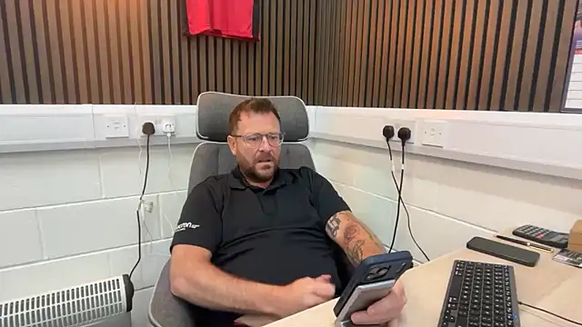 bilf1978 online show from 03/23/26, 09:24